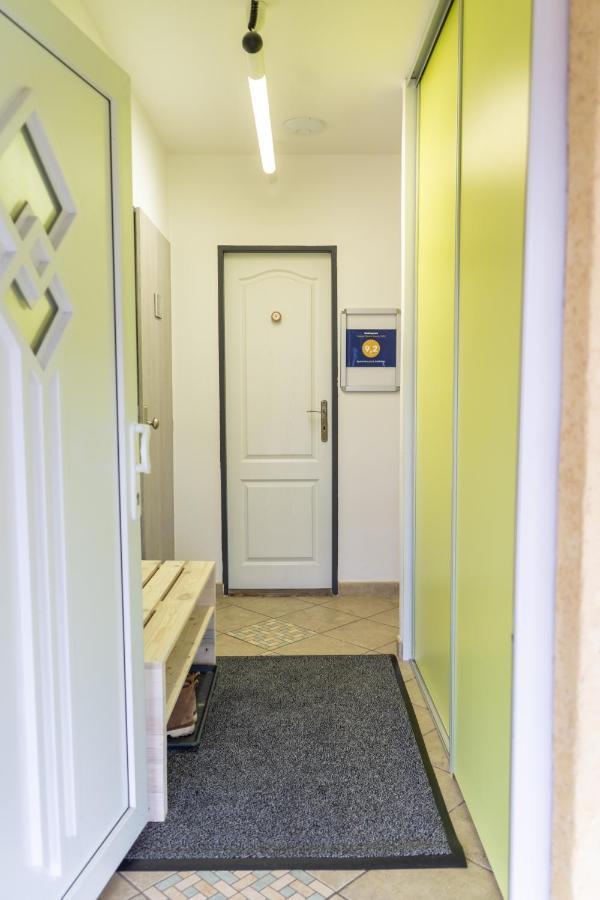 Apartmany Pod Jestedem リベレツ エクステリア 写真