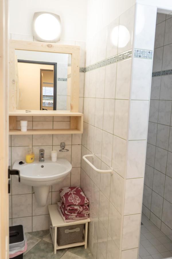 Apartmany Pod Jestedem リベレツ エクステリア 写真